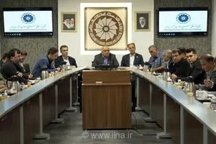 ضرورت بازنگری در رویه‌های اجرایی و بخشنامه‌های دست‌ و پاگیر برای حمایت از فعالان اقتصادی در استان البرز