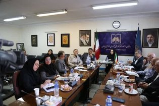 بررسی تاریخ مطبوعات محلی کردستان، لرستان و ایلام در پیش‌نشست مطبوعات غرب ایران