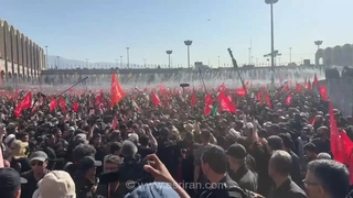 شعار مردم هنگام خروج سردار وحیدی از مصلی