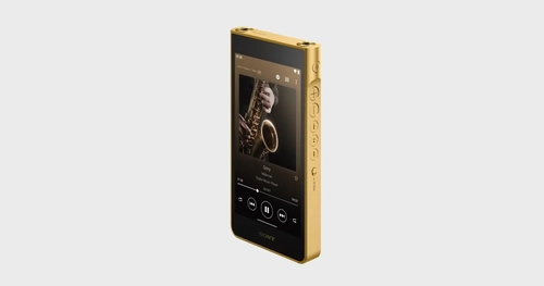 سونی یک پخش‌کننده MP3 واکمن با روکش طلا به قیمت 5900 دلار ساخت