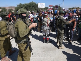 پلیس اسرائیل یک فلسطینی را در قدس کشت و ارتش ارسال کمک به قسرا را مسدود کرد