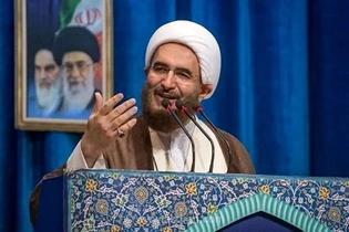 امام جمعه تهران: مذاکره و تفاهم سوخت و از دور خارج شد/ تنگه هرمز بهترین وسیله برای انتقام است