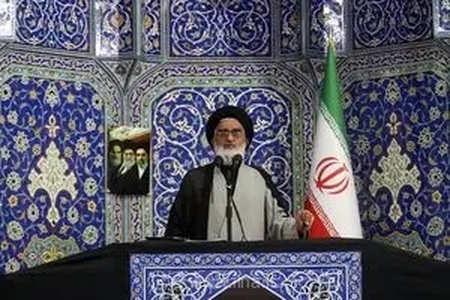عبور از خطوط قرمز و منویات رهبر انقلاب خلاف شرع و قانون است