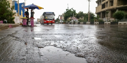 بارش باران و آب‌گرفتگی معابر در بجنورد