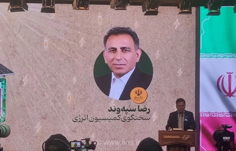 لزوم ارزش‌گذاری دقیق برق خورشیدی و حرکت به سمت نیروگاه‌های هسته‌ای کوچک
