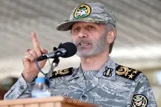 ملت ایران تسلیم شدنی نیست
