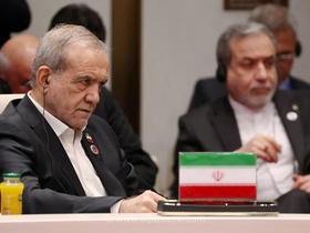 رئیس‌جمهور ایران بر وحدت تاکید کرد در حالی که آمریکا فشار اقتصادی را افزایش می‌دهد