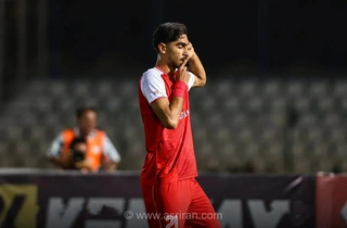 گلزنی شهرآبادی، پرسپولیس را به یک قدمی پیروزی برابر ذوب آهن کرد