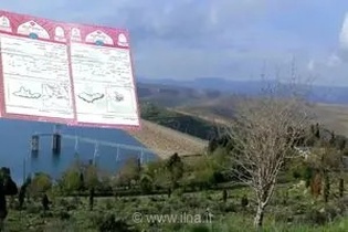 صدور اسناد تک‌برگ اراضی بستر دریاچه سد درودزن به نام شرکت آب منطقه‌ای فارس