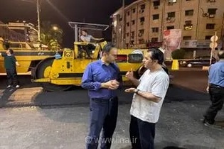 بازدید شبانه شهردار رشت از روند اجرای نهضت آسفالت‌ریزی در معابر اصلی و فرعی مناطق پنج‌گانه شهر