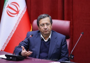 همتی: جلوی ایجاد مشاغل کاذب ارزی را می‌گیریم/ عرضه ۵۰۰ میلیون دلار در بازار