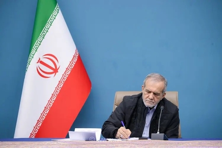 رئیس‌جمهور: نوجوانان باید در حل مسائل کشور مشارکت کنند