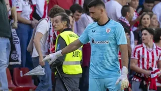 توقف دیدار رایو وایکانو - اتلتیک بیلبائو به دلیل آشوب هواداران