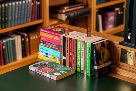 همکاری نتفلیکس با کتابخانه بریتانیا برای تولید سریالی با حضور بازیگران مشهور