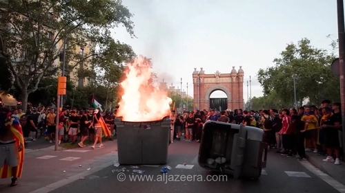 درگیری پلیس با فعالان روز ملی کاتالونیا در بارسلونا
