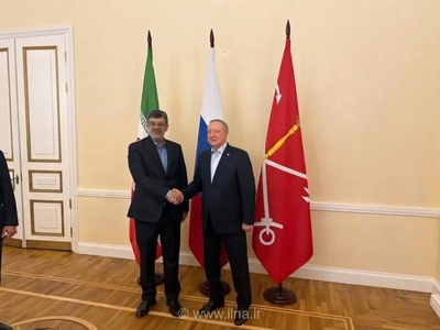 پیشنهاد ده‌گانه استاندار یزد برای گسترش همکاری با سن‌پترزبورگ