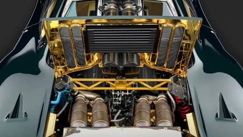 خودروی کمیاب مک‌لارن F1 GT به سلطان برونئی تحویل داده شد