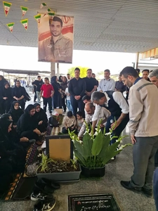 دیدار کارکنان فجر انرژی خلیج فارس با خانواده شهید ممبینی