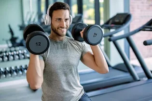 فقط یک روز در هفته وزنه بزنید؛ این اتفاق برای عضلاتتان می‌افتد