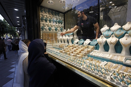 هشدار جدی رئیس اتحادیه طلا و جواهر درباره خرید اینتزنتی طلا: به این موارد دقت کنید