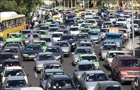 ترافیک نیمه‌سنگین در جاده‌های کرج-چالوس و طالقان-هشتگرد/ انسداد یک محور