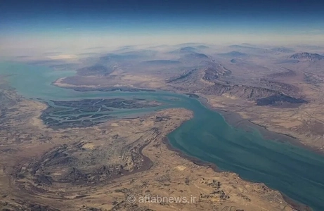توافق نهایی ایران و عمان برای مدیریت تردد کشتی‌ها در تنگه هرمز؛ پایان ابهامات در مسیرهای دریایی