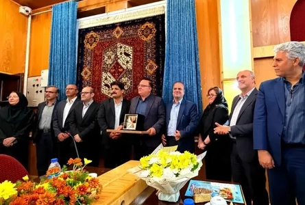 رونمایی از فرش چهارنقش شیراز با الهام از نقش‌های اصیل قالی‌بافی