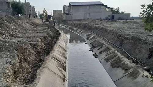 عملیات پی‌کنی کانال ساحل شرقی رودخانه کردان در گلسار آغاز شد