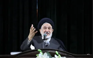 سخنان متفاوت مشاور رئیس‌جمهور در امور روحانیت درباره شهدا