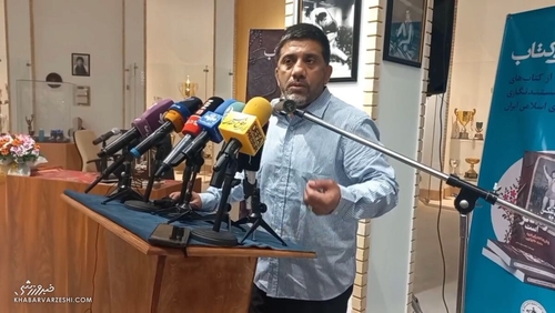 ویدیو| ادامه دعوای فدراسیون کشتی و فوتبال/ علیرضا دبیر: نترسید، قرار نیست من ...