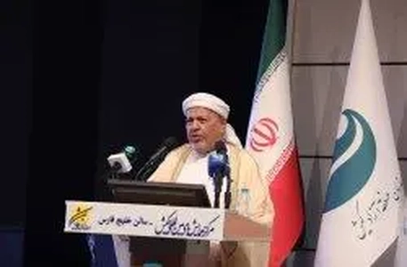 امام جمعه کیش بر گردشگری هوشمند و ارتقای خدمات تاکید کرد