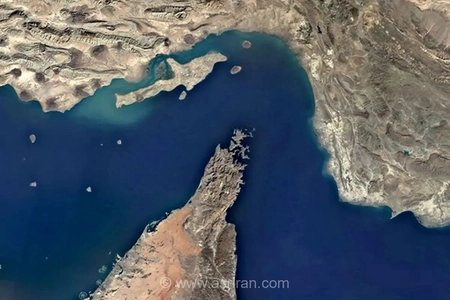 نفتکش تحریم‌شده ایران از تنگه هرمز عبور کرد