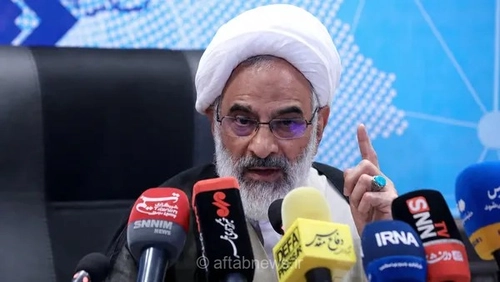 نماینده ولی‌فقیه در سپاه: هیچ‌گاه مذاکره را گزینه اصلی خود نمی‌دانیم