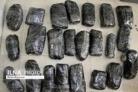 پایان فعالیت زوج قاچاقچی در تهران؛ کشف ۱۸ کیلوگرم حشیش از مخفیگاه متهمان در پوشش فعالیت خانوادگی