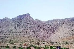 پیشرفت ۸۰ درصدی طرح آبخیزداری کوه دراک؛ گامی بلند برای مدیریت سیلاب و ایمن‌سازی شیراز