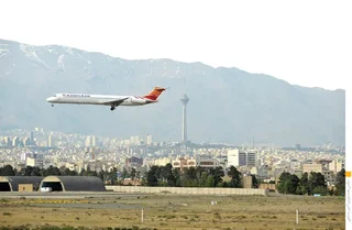 توقف پروازهای MD-80؛ نگرانی‌ها درباره ایمنی و اصرار برخی ایرلاین‌ها