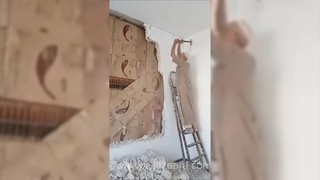 مرد سوری کتابخانه‌ای پنهان پشت دیوار را پس از ۱۵ سال کشف کرد