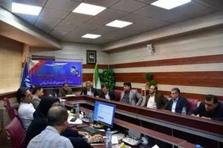 نقش راهبردی اصناف در توسعه اقتصادی فارس؛ تأکید بر رفع موانع کسب‌وکار و برگزاری انتخابات الکترونیکی صنوف
