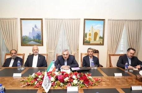 دیدار معاون دیپلماسی اقتصادی ایران با مقام طالبان درباره همکاری‌های اقتصادی