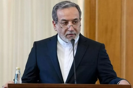 واکنش عراقچی به اظهارات ماکرون درباره ناآرامی‌های فرانسه