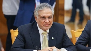 سفر معاون نخست‌وزیر و وزیر خارجه پاکستان به چین