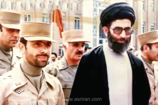 تصاویر دیده نشده از حضور رهبر شهید انقلاب در جمع فرماندهان ارتش