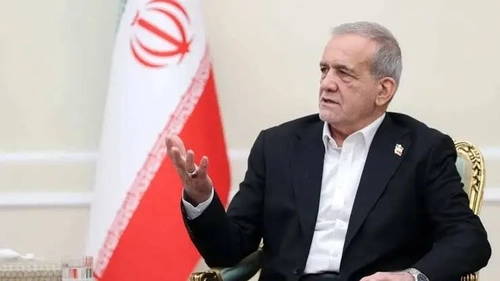 ایران و پاکستان بر گسترش همکاری‌های دوجانبه تاکید کردند