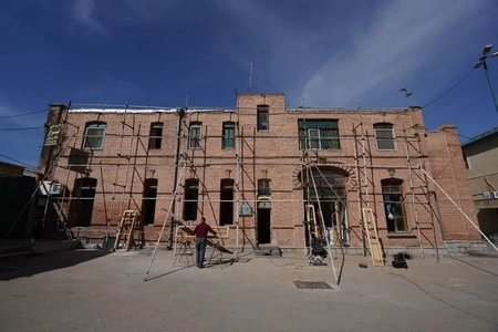 ساختمان تاریخی فرمانداری اردبیل مرمت و ساماندهی می‌شود