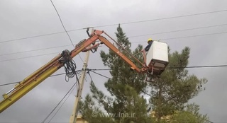 تعمیر و بهسازی ۱۰ فیدر برق بحرانی فارس تا پایان شهریور