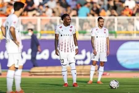 پیروزی پرسپولیس برابر مس شهربابک و تثبیت صدرنشینی
