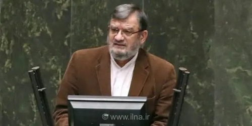 بی‌اعتنایی برخی بانک‌ها به بخشنامه‌های بانک مرکزی؛ هشدار یک نماینده مجلس