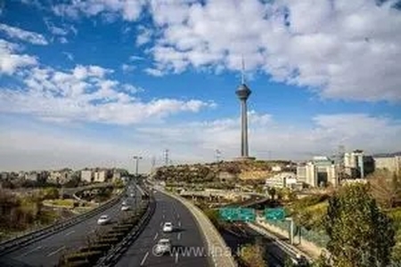 بهبود وضعیت هوای تهران؛ تنفس پایتخت‌نشینان پس از یک روز آلوده در شرایط قابل‌قبول قرار گرفت