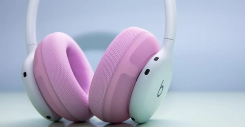 هدفون‌های Beats 360 برای باشگاه ورزشی و کسانی که ایرفون دوست ندارند