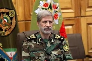 پیام تسلیت فرمانده کل ارتش در پی شهادت خلبان قهرمان سوخو ۲۴ و همرزمان دلاورشان در راه دفاع از میهن